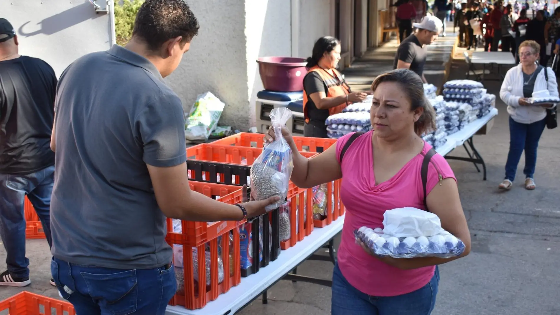 Canasta solidaria